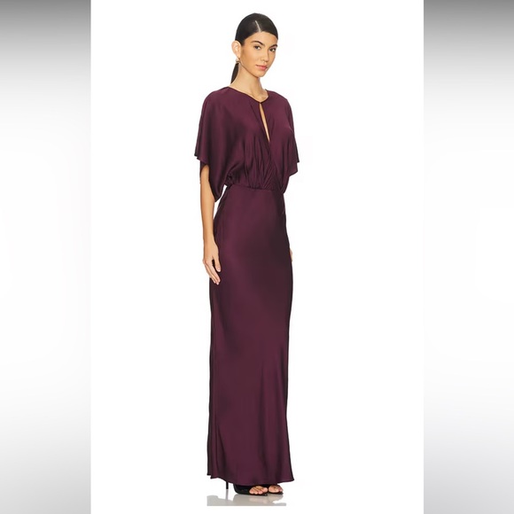 ASTR The Label | Angelle Dress In Wine Elegant Dolman Sleeve Maxi Dress - Picture 4 of 5